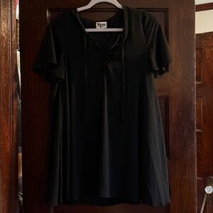 Show me your Mumu Black Short Sleeve Dress